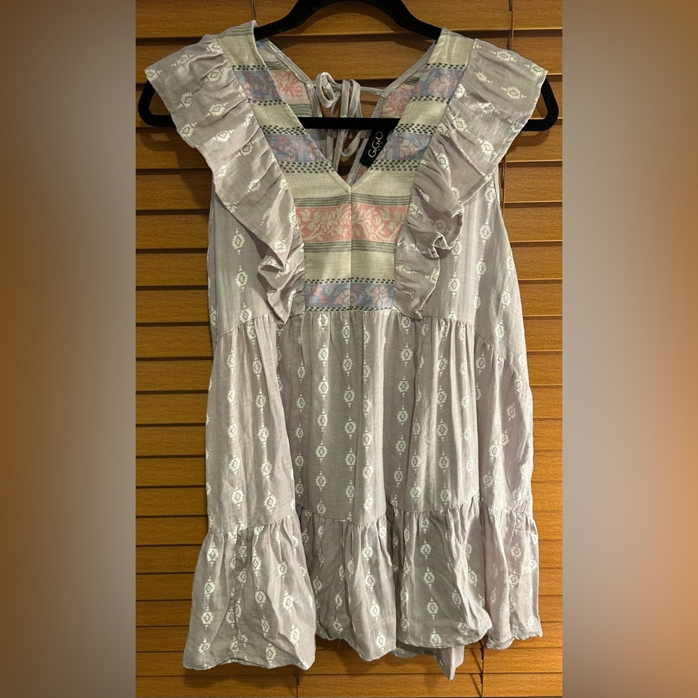 GIGIO Boutique Women's Ruffled Top in Mauve Hues size Small